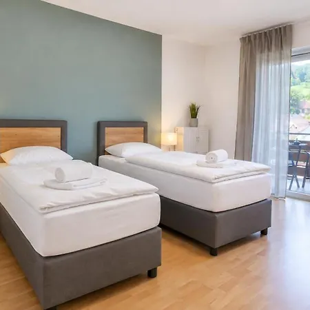 Διαμέρισμα 3 Bedroom Im Haus Frey, Parkplatz, Auch Einzelbetten