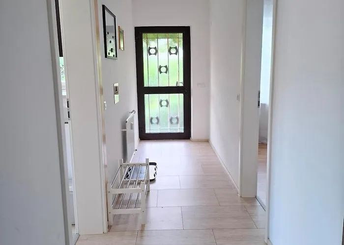 Sonnenberg Im Haus Frey 2 Bedroom Kueche, Bad, Parken 公寓 莱因斯韦勒